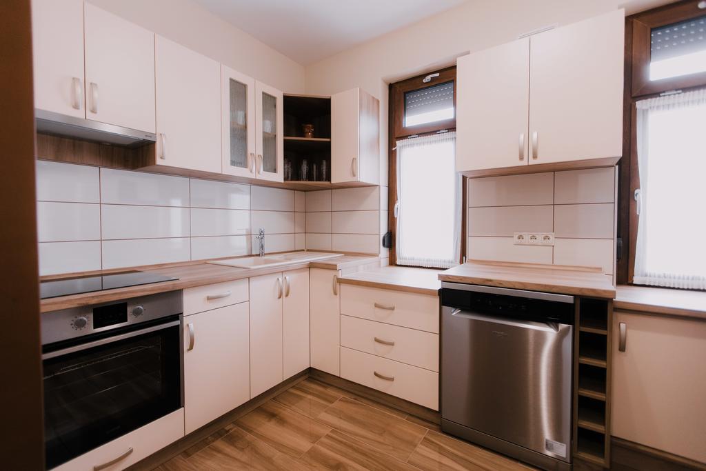 Németh Apartmanházak Mórahalom Exterior foto